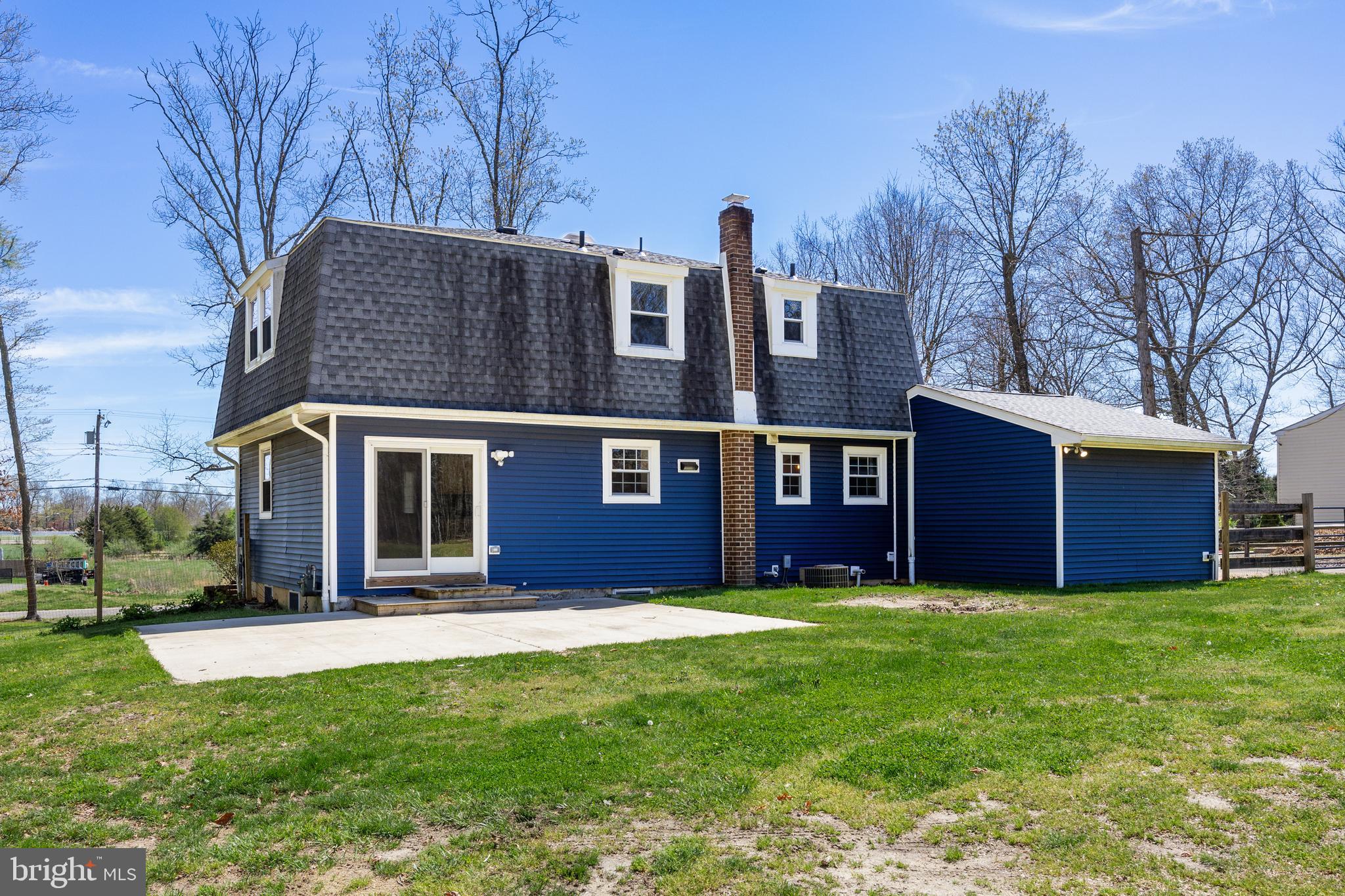 217 Forked Neck Road Shamong, NJ 08088 - Photo 33 of 35 Rear Elevation - New Patio