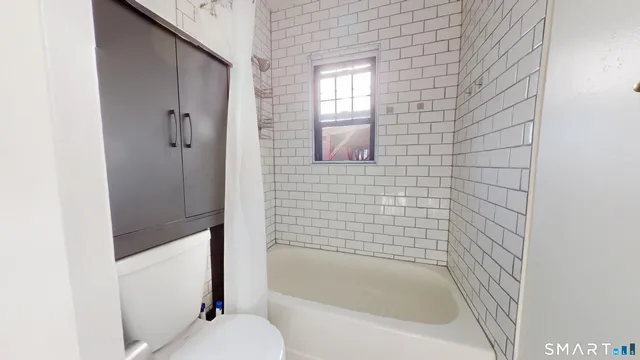 $1,395 | 666 Main Street, Unit C4, Middletown, CT 06457