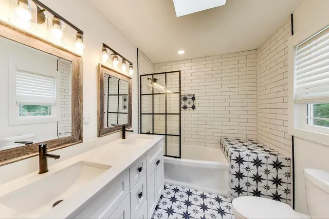 $649,000 | 1329 Neskola Court, Naperville, IL 60564