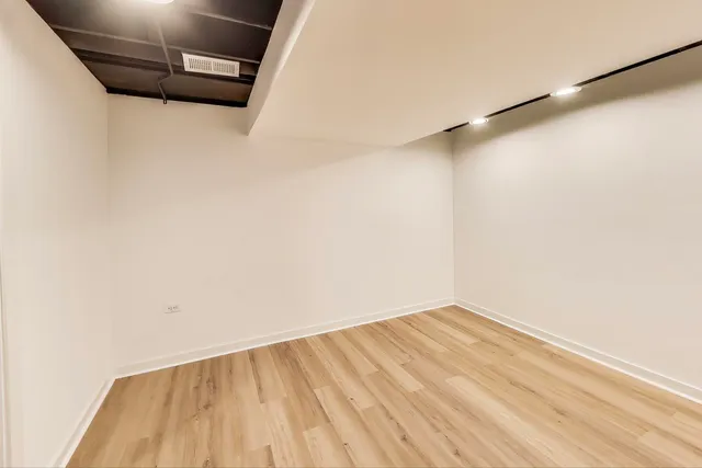 $649,000 | 1329 Neskola Court, Naperville, IL 60564