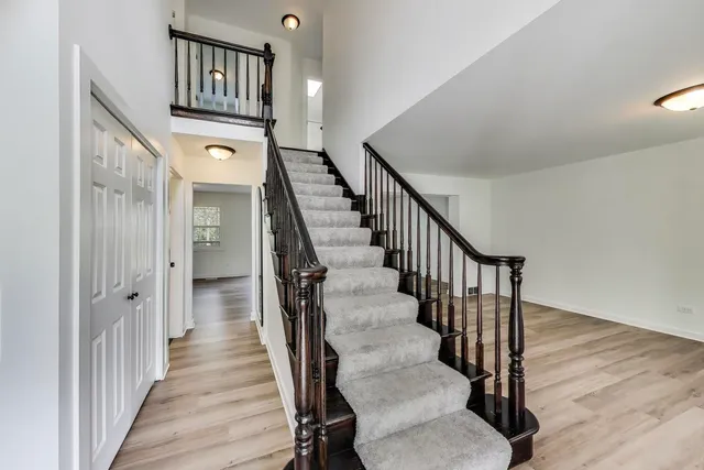 $649,000 | 1329 Neskola Court, Naperville, IL 60564