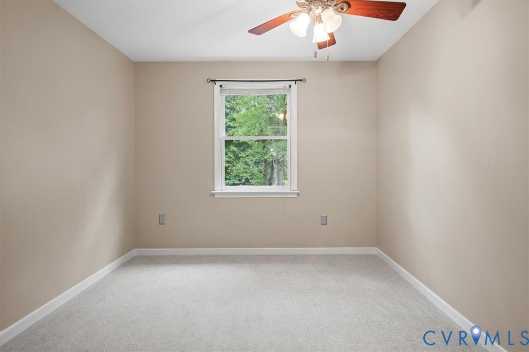 5506 Windy Ridge Terrace Midlothian, VA 23112 - Photo 34 of 50 an empty room with a window