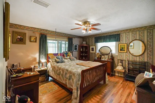 $425,000 | 2124 Fair Oaks Trail, Nashville, IN 47448