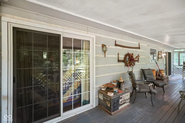 $425,000 | 2124 Fair Oaks Trail, Nashville, IN 47448