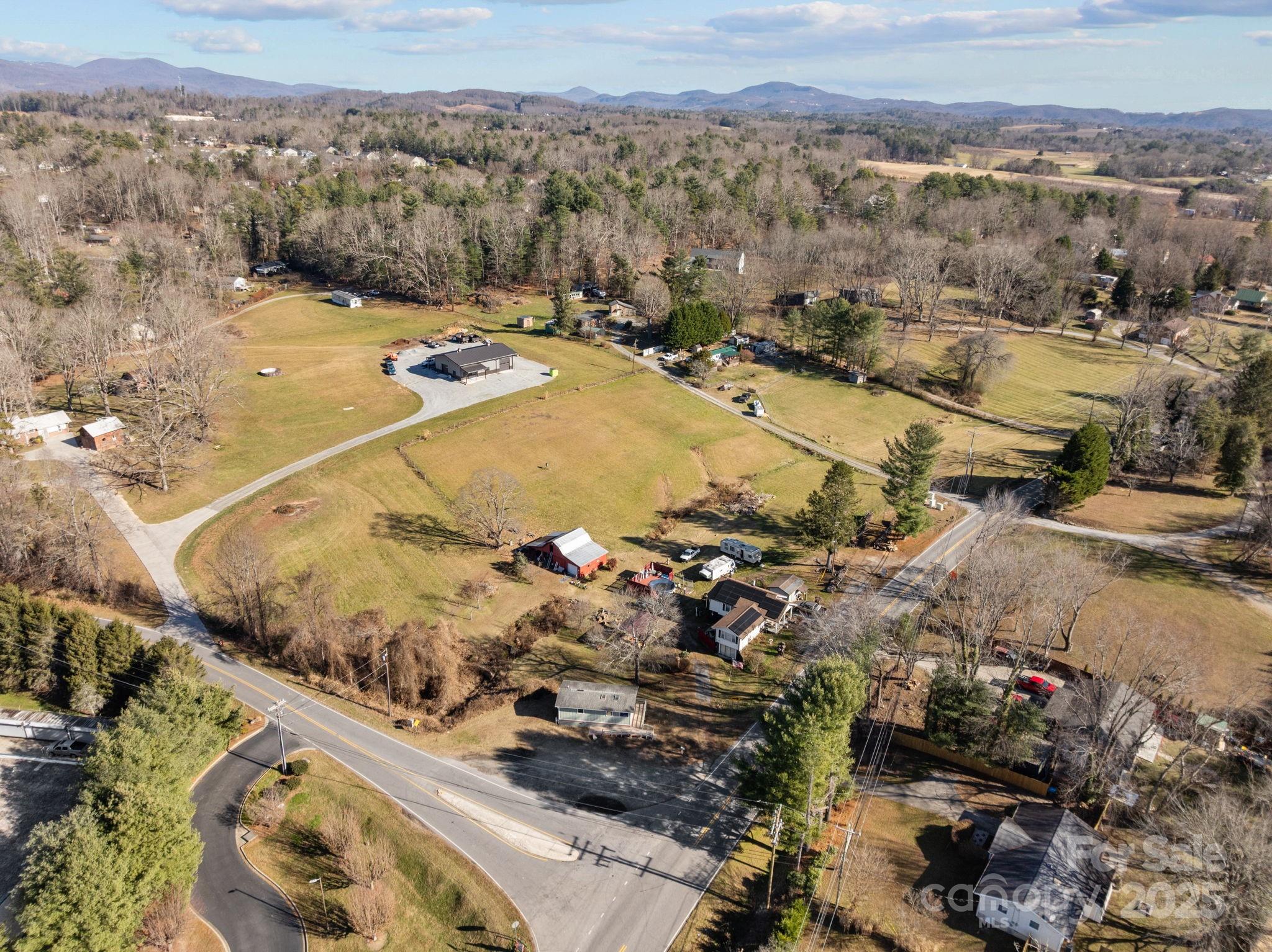 701 Dana Road Hendersonville, NC 28792 - Photo 11 of 27 a view of a city
