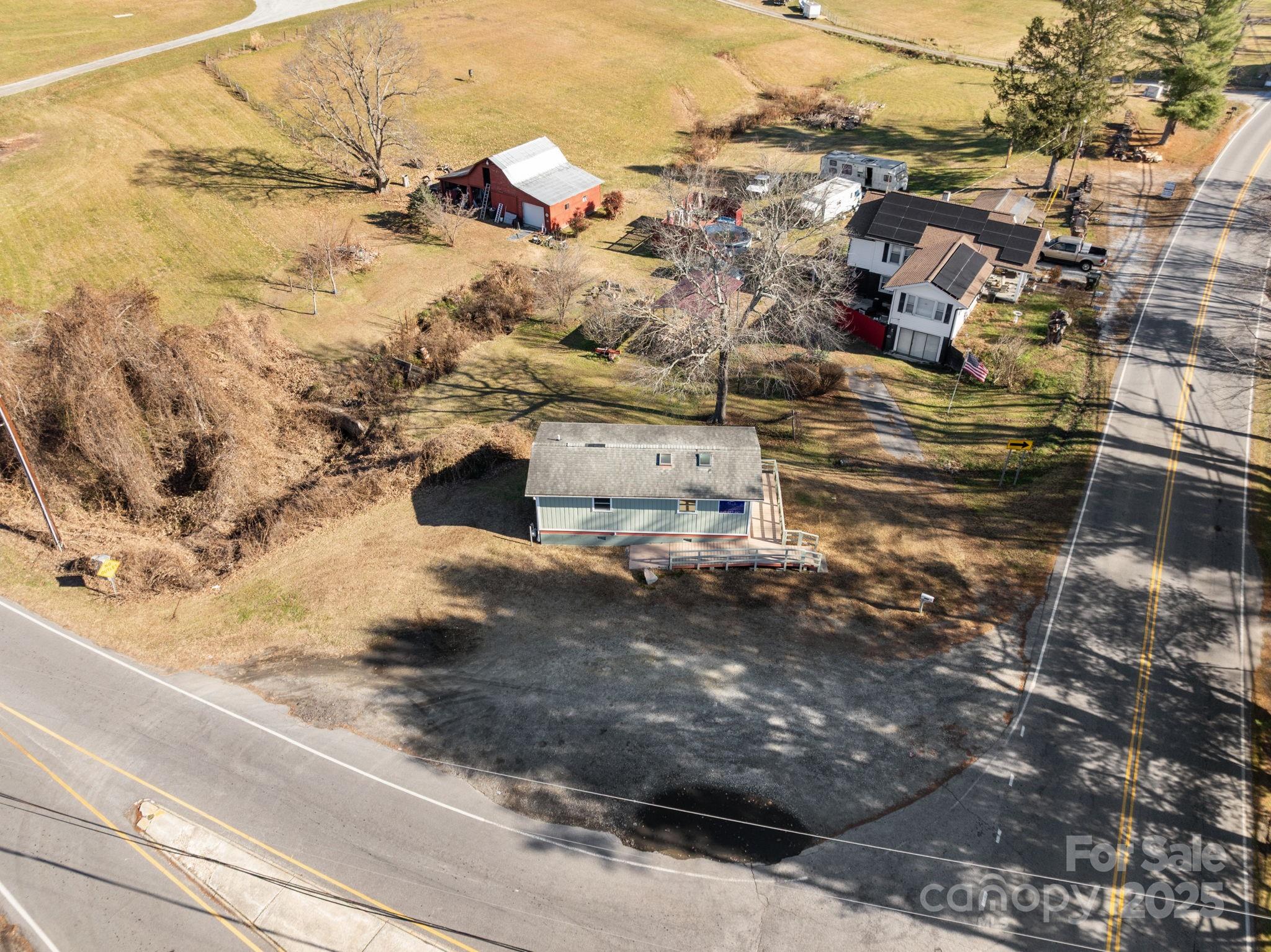 701 Dana Road Hendersonville, NC 28792 - Photo 15 of 27 a view of outdoor space and street view