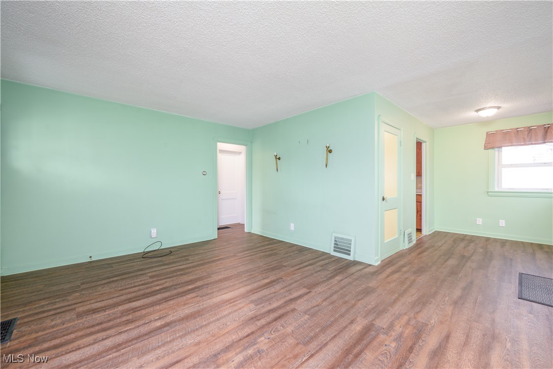 675 Reed Avenue Akron, OH 44306 - Photo 9 of 24 Gallery Image 9