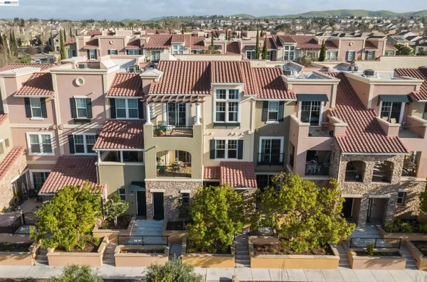 $896,000 | 3489 Capoterra Way, Dublin, CA 94568