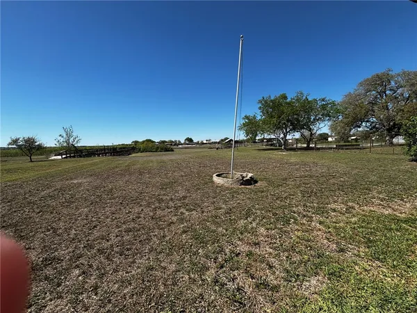 $149,900 | 137 Harbor Circle, Mathis, TX 78368
