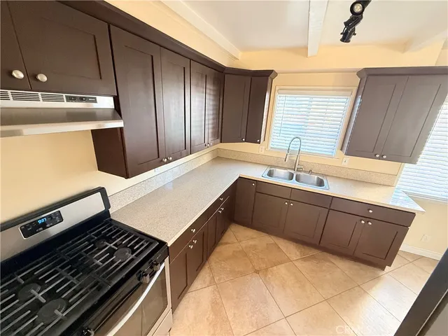 $3,600 | 7656 Bellaire Avenue, North Hollywood, CA 91605