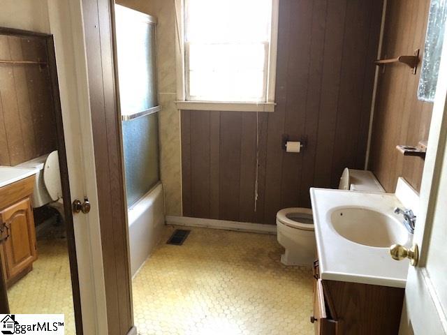 6000 Highway 252 Donalds, SC 29638 - Photo 8 of 12 Gallery Image 8