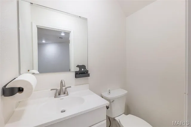 $775,000 | 483 Red Brick Lane, Wappapello, MO 63966