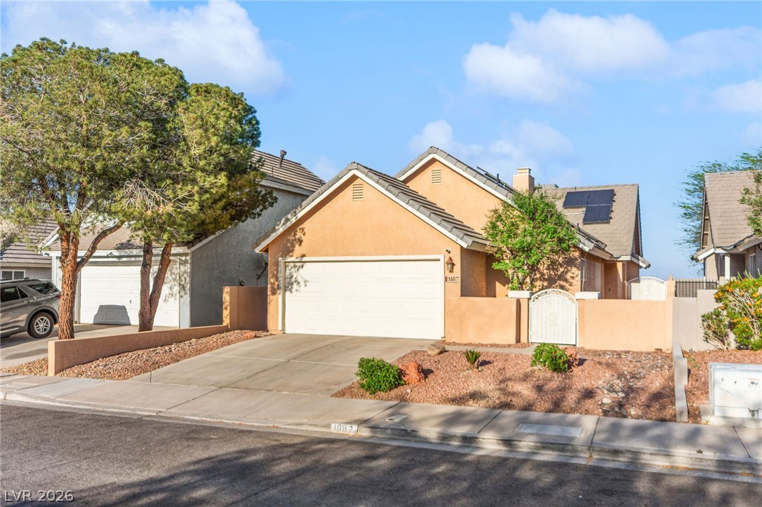 1687 Duarte Drive Henderson, NV 89014 - Photo 6 of 46