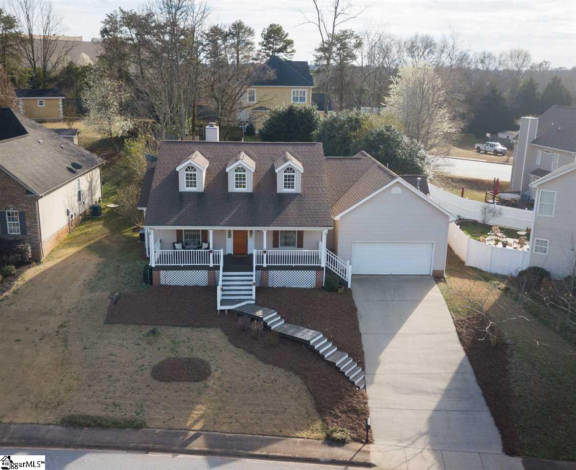 12 Springhouse Way Greenville, SC 29607 - Photo 2 of 31