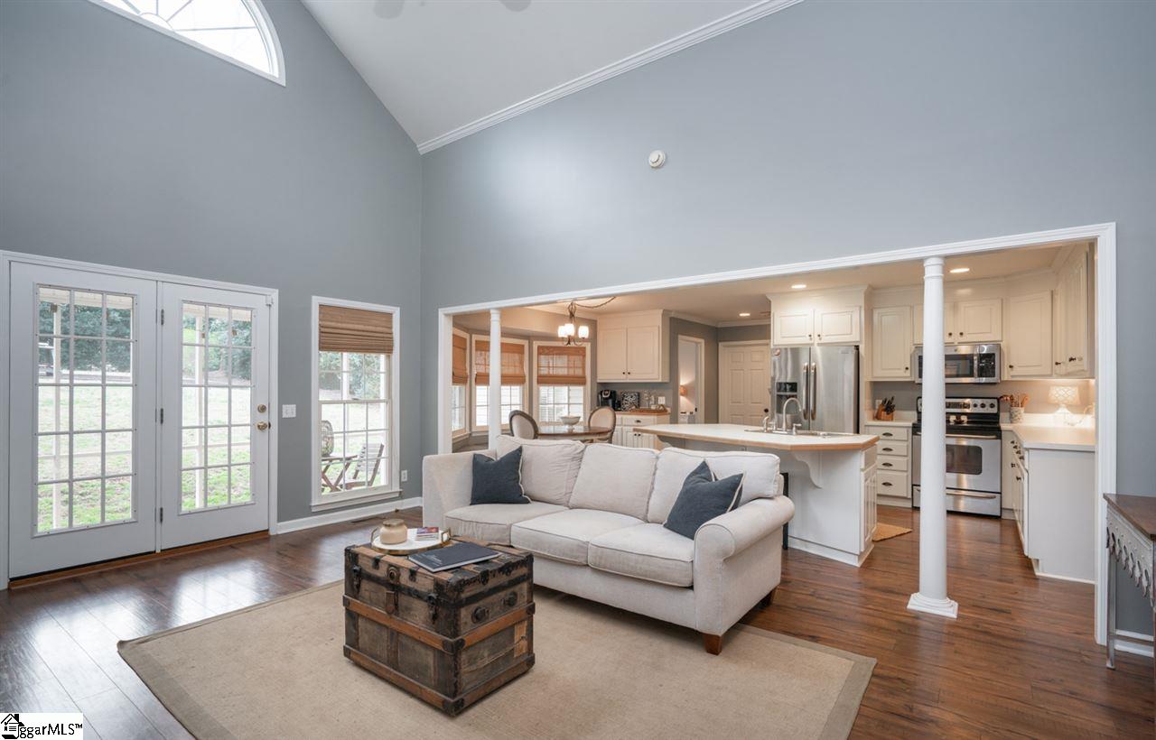 12 Springhouse Way Greenville, SC 29607 - Photo 13 of 31