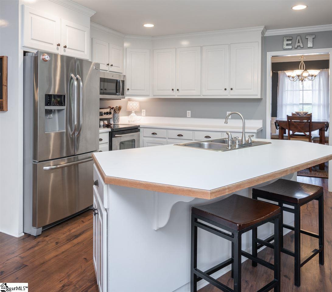 12 Springhouse Way Greenville, SC 29607 - Photo 17 of 31
