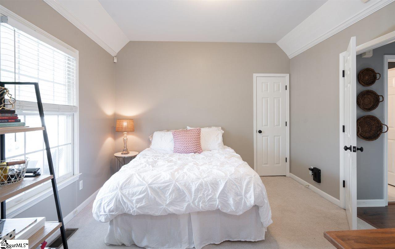 12 Springhouse Way Greenville, SC 29607 - Photo 23 of 31