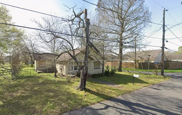 $95,000 | 503 Anderson Street, Sealy, TX 77474