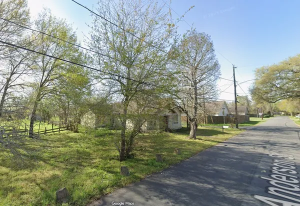 $95,000 | 503 Anderson Street, Sealy, TX 77474