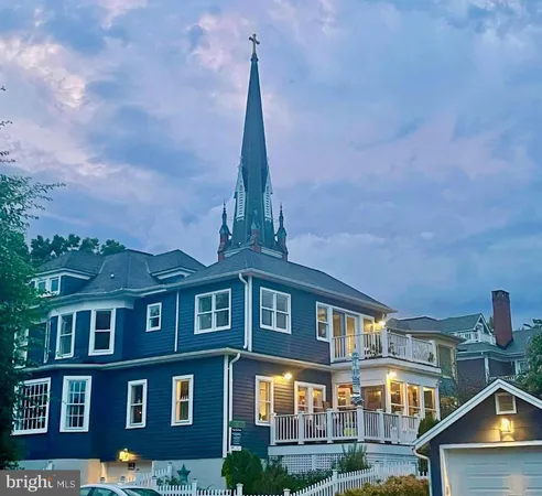 $2,700,000 | 98 Duke Of Gloucester Street, Annapolis, MD 21401