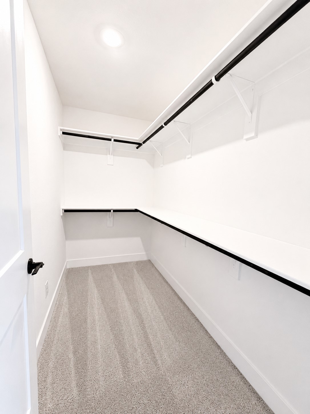 9476 Hard Rock Road Conroe, TX 77303 - Photo 13 of 17 Primary Closet