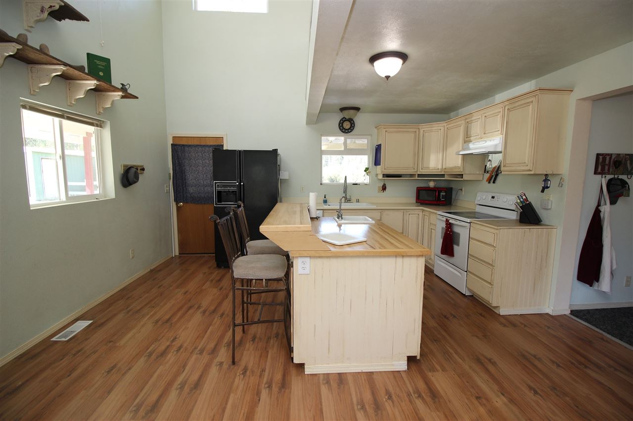 19617 North Madison Road Mead, WA 99021 - Photo 5 of 19