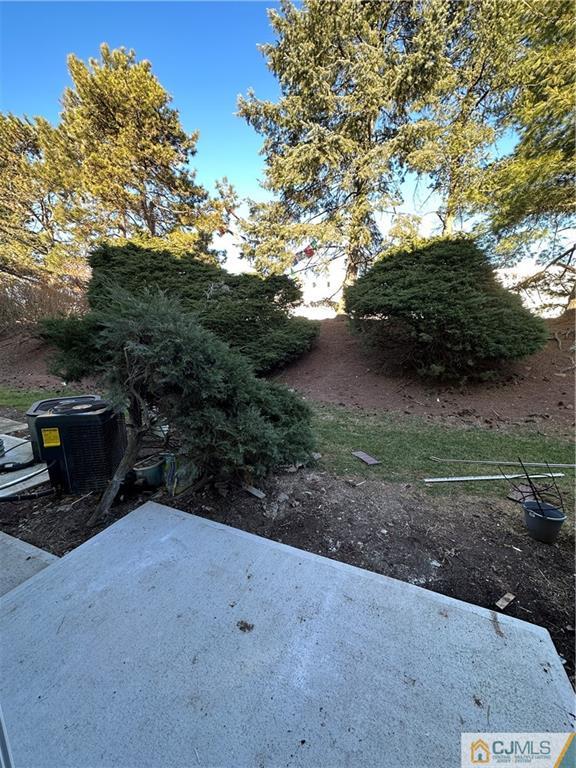 3305 Hana Road Edison, NJ 08817 - Photo 3 of 41