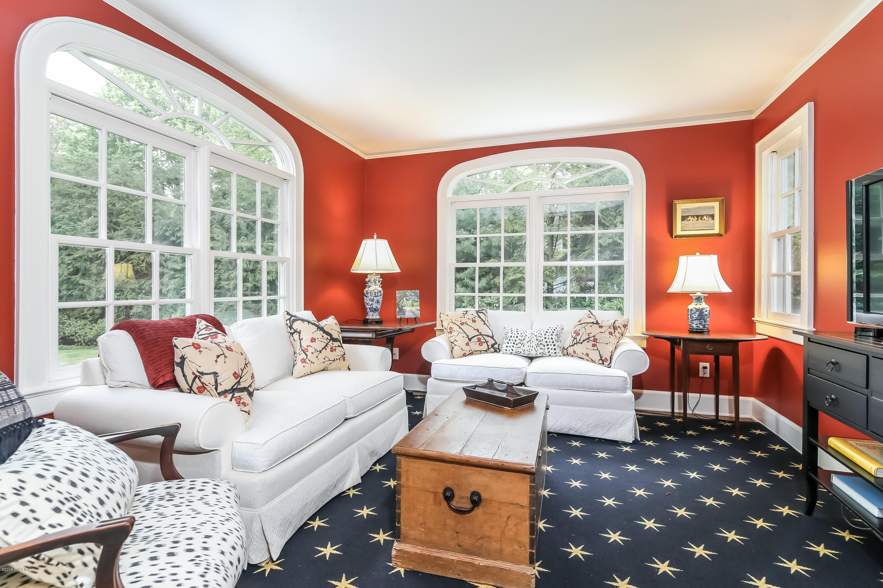 219 Riverside Avenue Riverside, CT 06878 - Photo 18 of 40 a living room with furniture and a large window