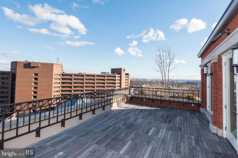 2700 Woodley Road Northwest, Unit PHPENTHOUSE VARIES Washington, DC 20008 - Photo 22 of 25 Exterior (General)