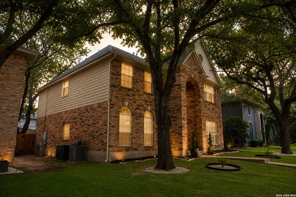 $600,000 | 1145 Mesa Blanca, San Antonio, TX 78232