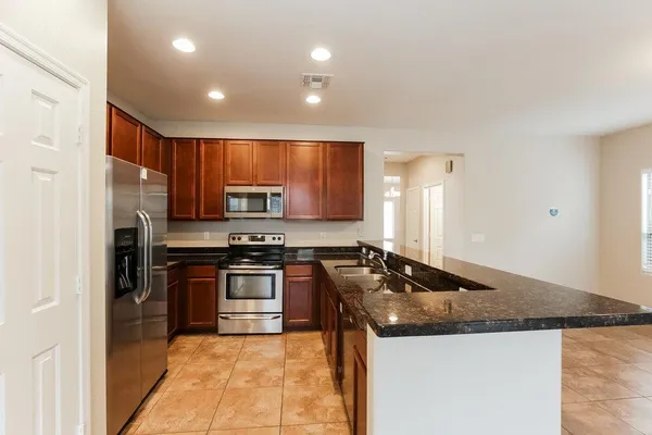 $2,335 | 5005 West Fawn Drive, Laveen, AZ 85339