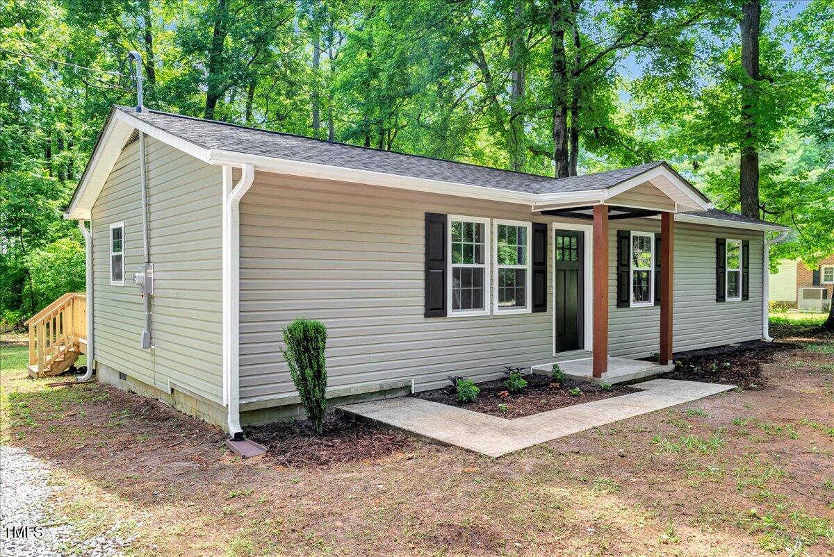 185 Grove Hill Road Macon, NC 27551 - Photo 2 of 24 05-DSC03147