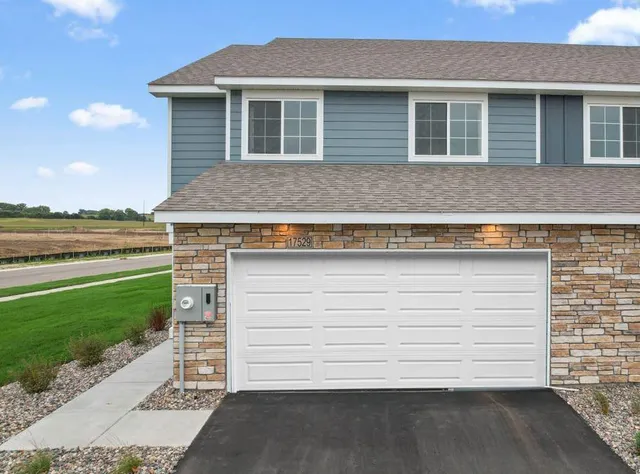 $350,000 | 17588 Driscoll Place, Lakeville, MN 55044