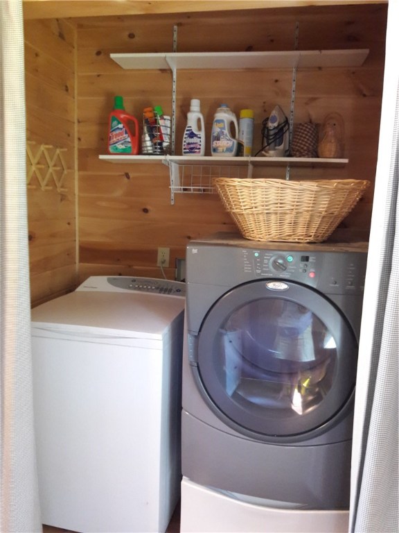 21 Richard Road Richmond, RI 02812 - Photo 20 of 29 Laundry area in mudroom