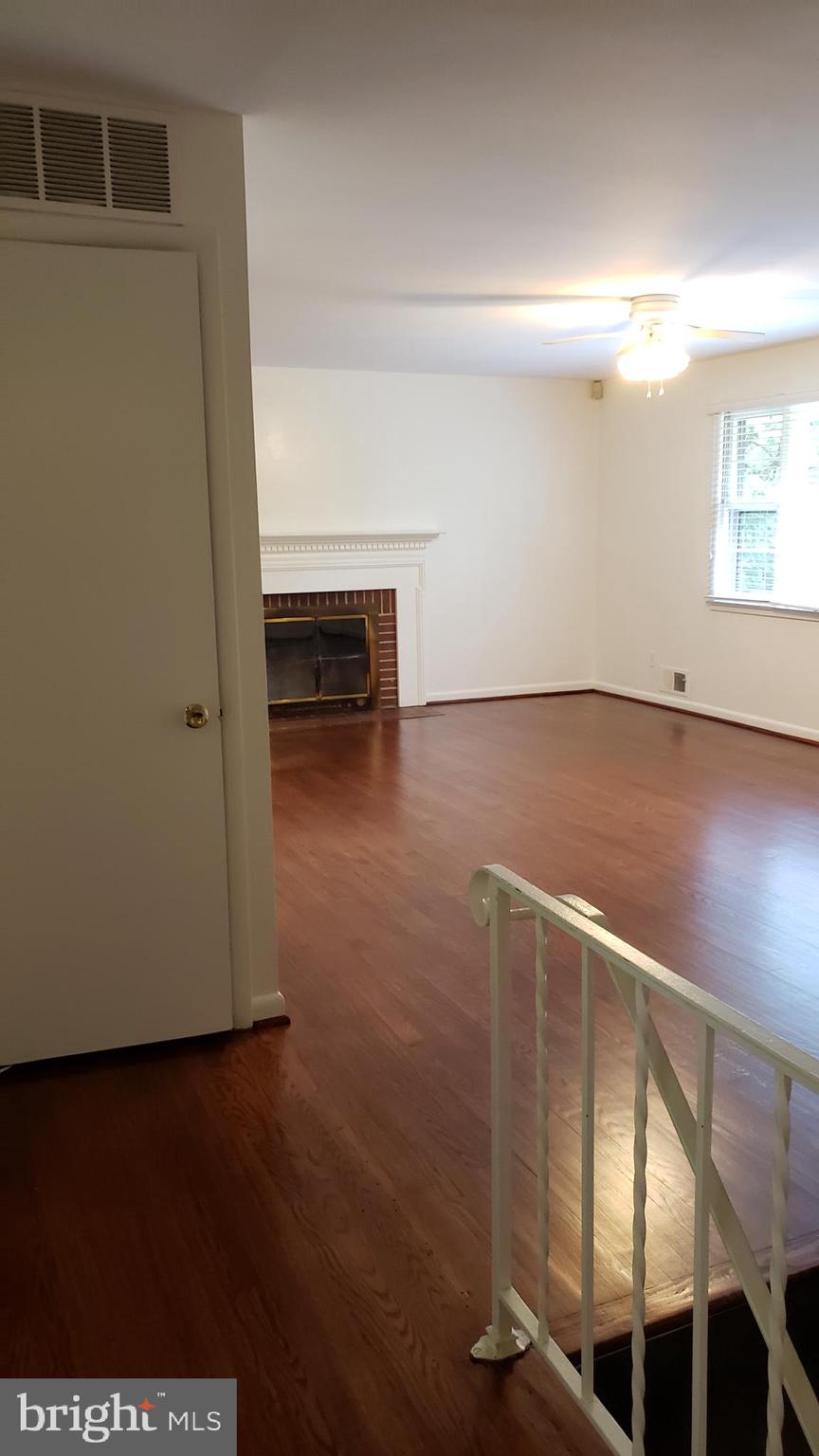 6916 Churchill Road McLean, VA 22101 - Photo 6 of 32 Living Room - Upper