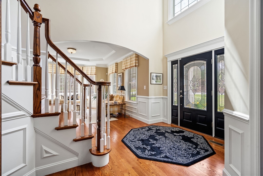 17 Applegate Road Medway, MA 02053 - Photo 4 of 42 a view of entryway and hall