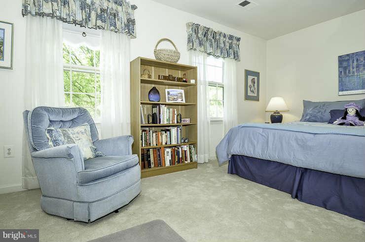10149 Red Spruce Road Fairfax, VA 22032 - Photo 14 of 24 Bedroom