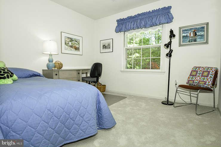 10149 Red Spruce Road Fairfax, VA 22032 - Photo 16 of 24 Bedroom