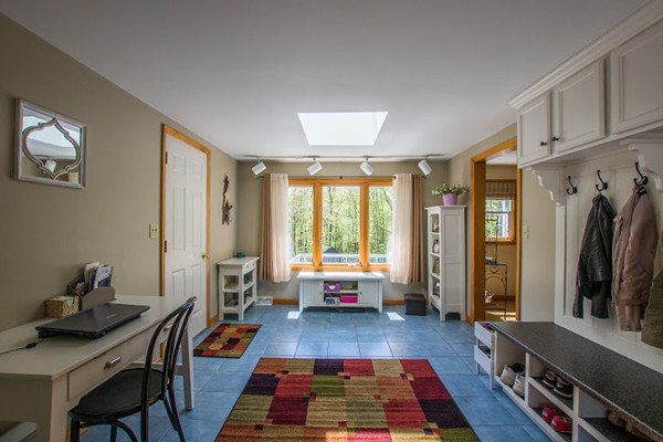 53 New Boston Road Dudley, MA 01571 - Photo 6 of 30 Gallery Image 6