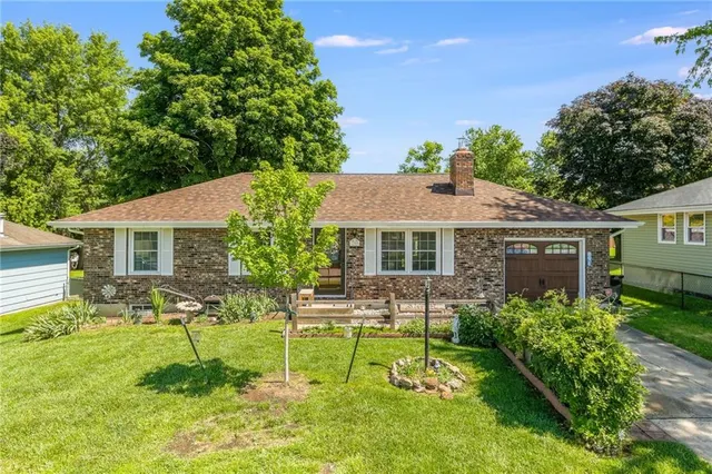 $310,000 | 1209 Crest Drive, Pleasant Hill, MO 64080