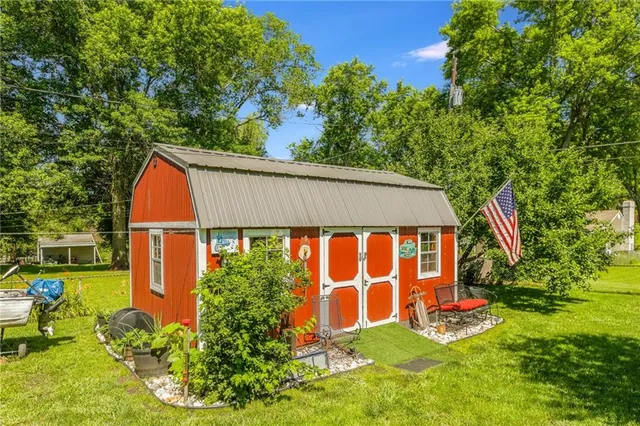 $310,000 | 1209 Crest Drive, Pleasant Hill, MO 64080