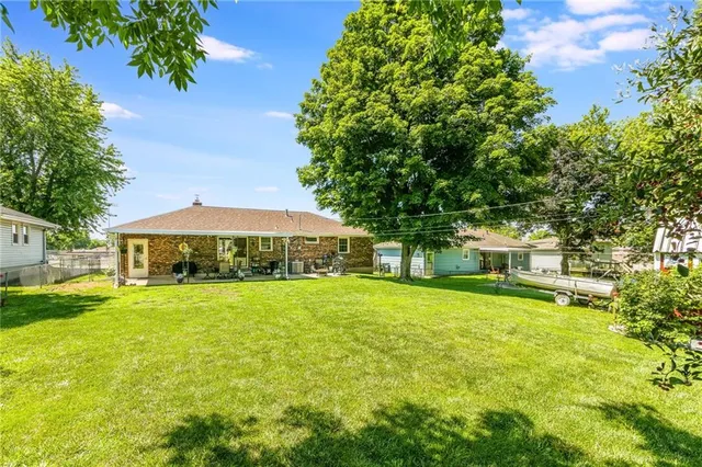 $310,000 | 1209 Crest Drive, Pleasant Hill, MO 64080