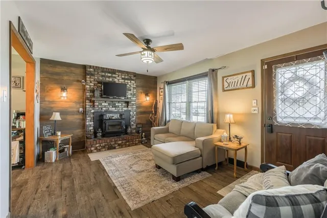 $310,000 | 1209 Crest Drive, Pleasant Hill, MO 64080