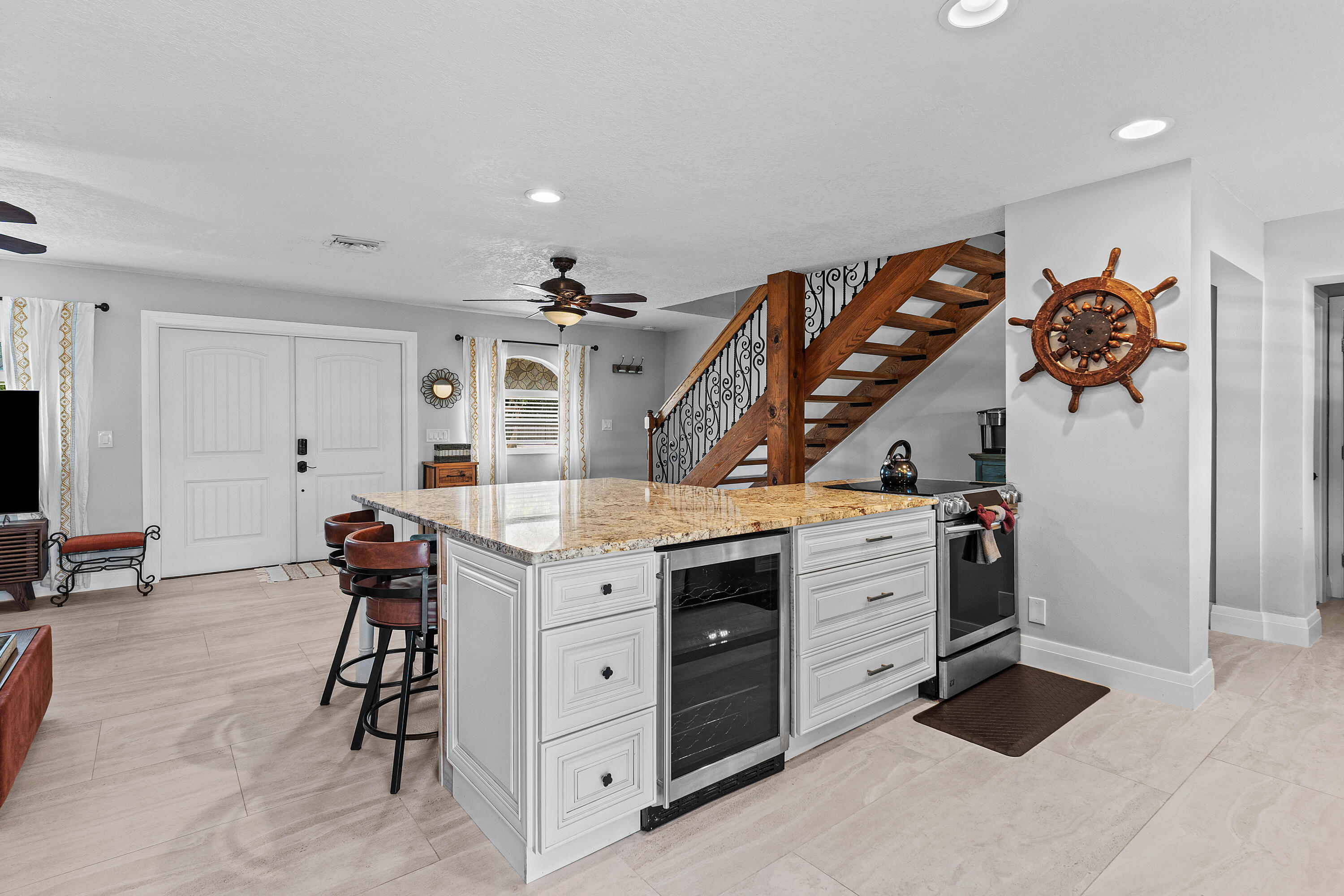 968 Laurel Road North Palm Beach, FL 33408 - Photo 15 of 53 Kitchen