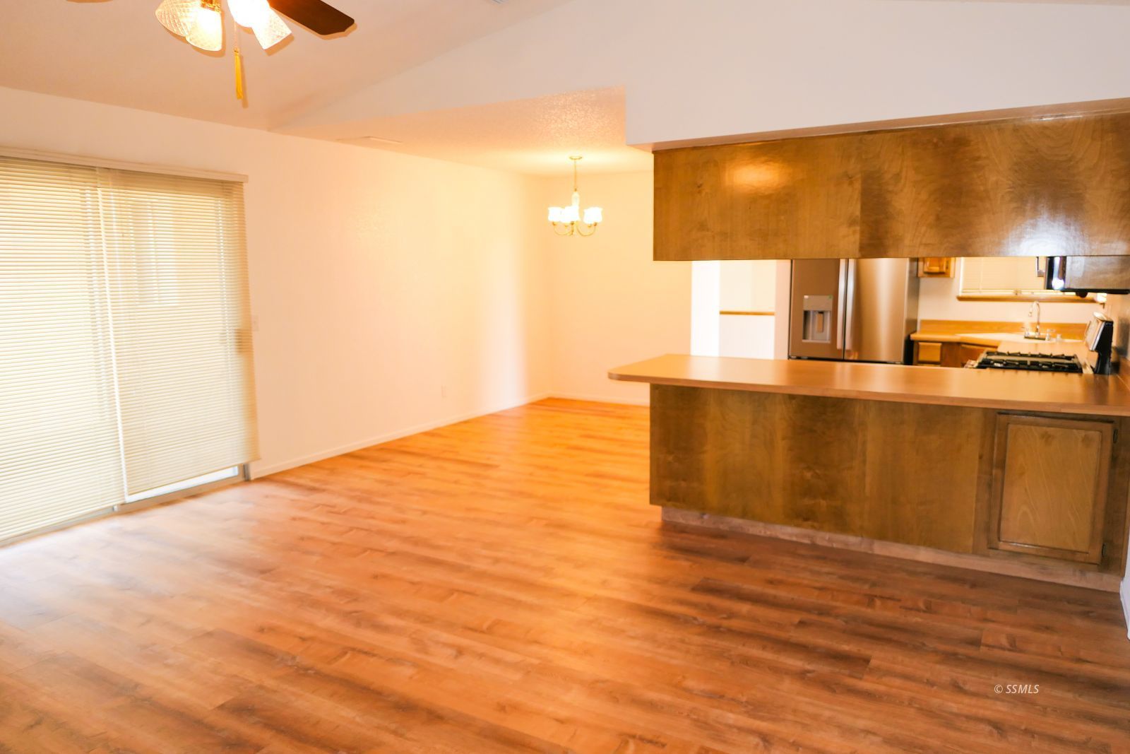216 East Cardigan Avenue Ridgecrest, CA 93555 - Photo 16 of 38