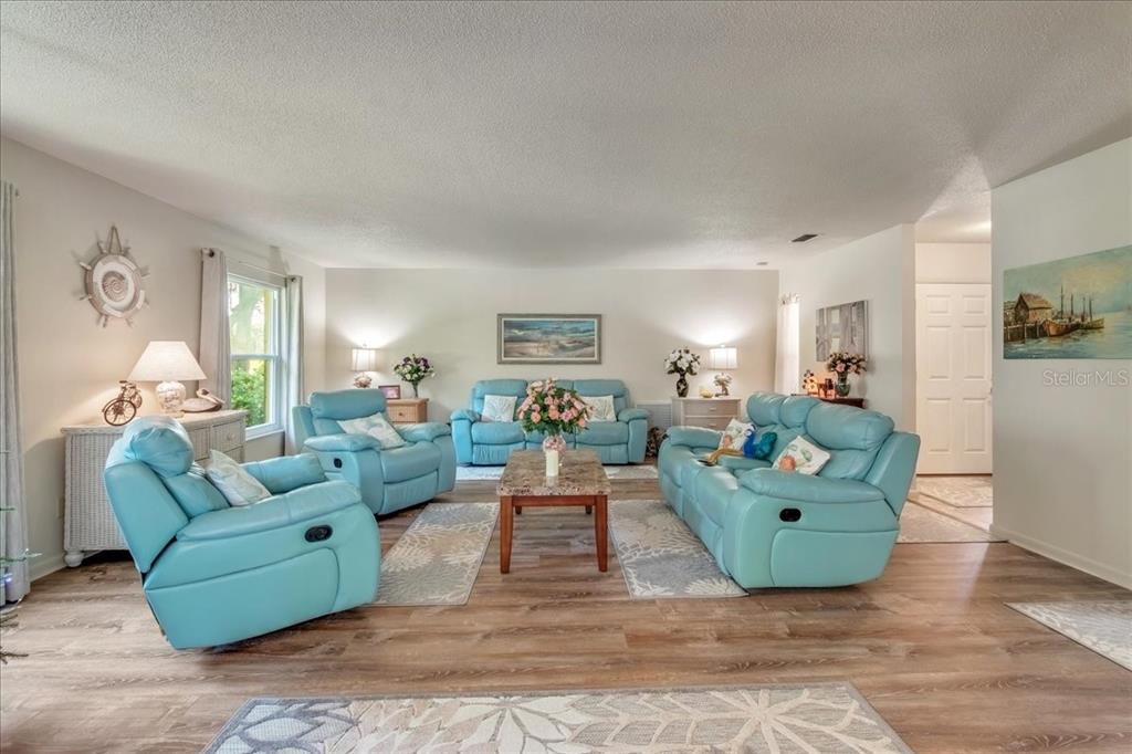 10522 Southeast 146th Terrace Road Ocklawaha, FL 32179 - Photo 19 of 81