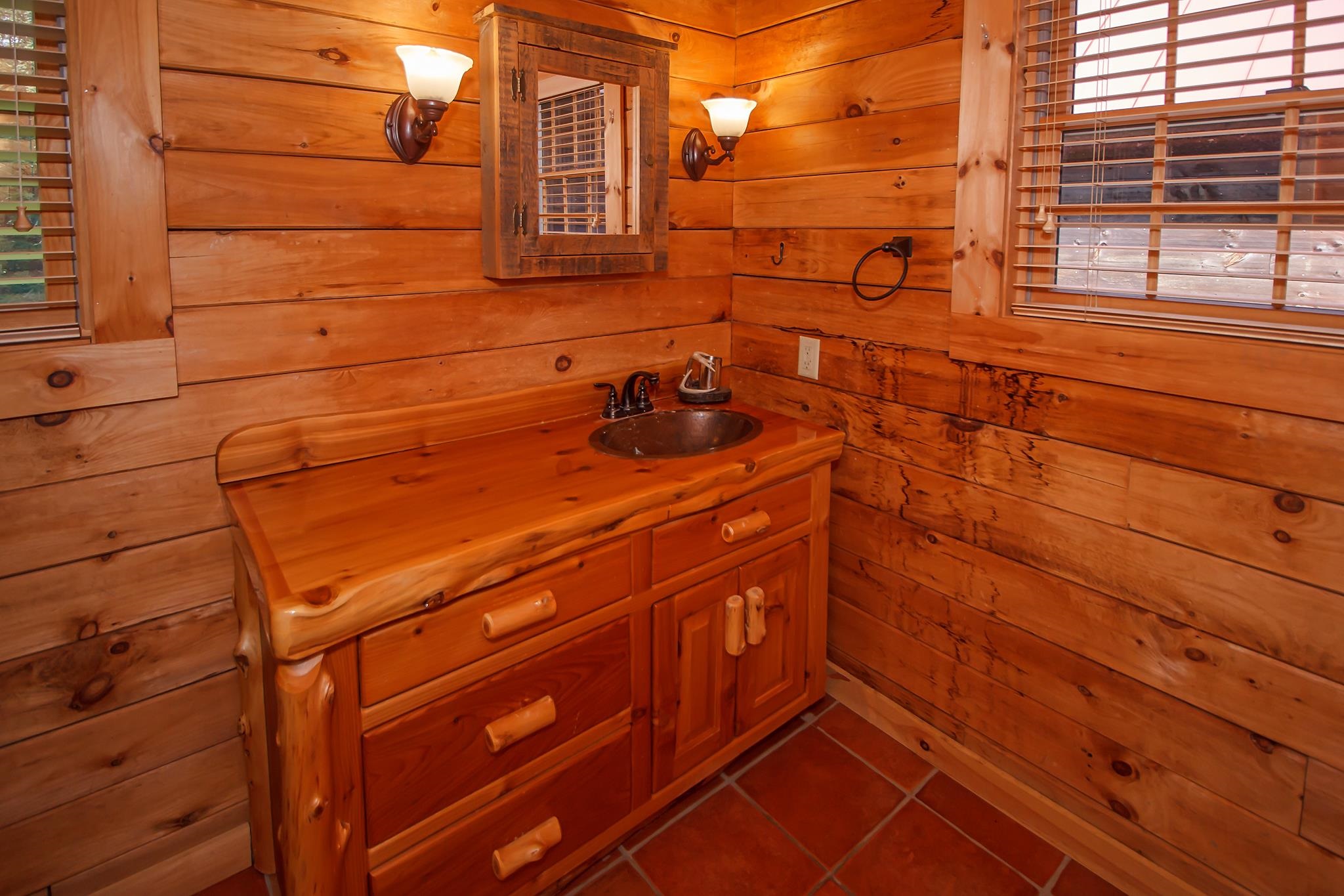 2731 Collins Road Whitingham, VT 05342 - Photo 8 of 40 Gallery Image 8