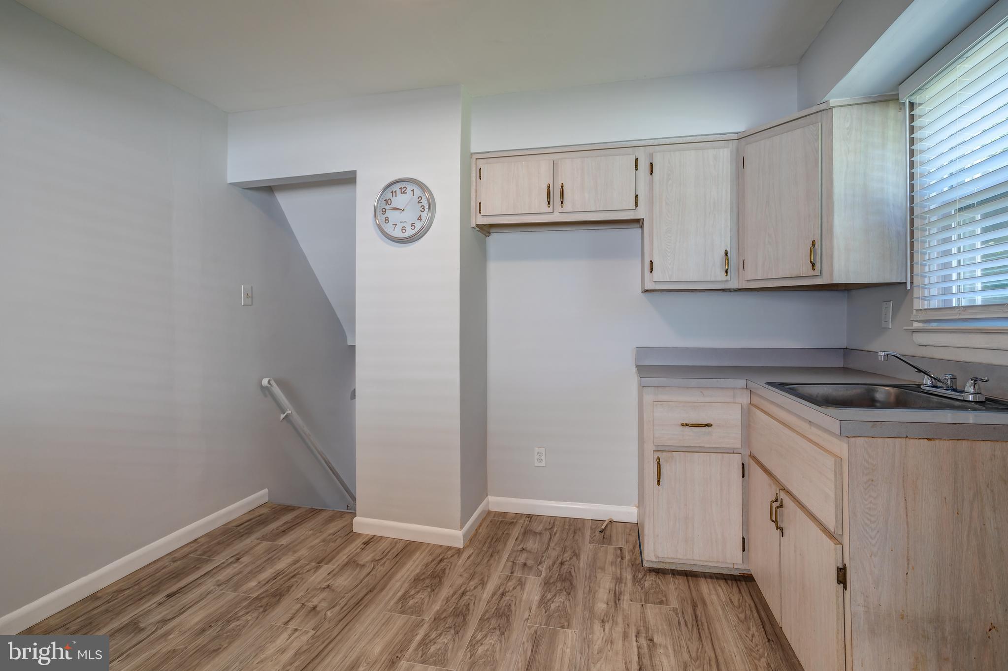 614 Wynnbrook Road Secane, PA 19018 - Photo 12 of 18 Eat In Kitchen