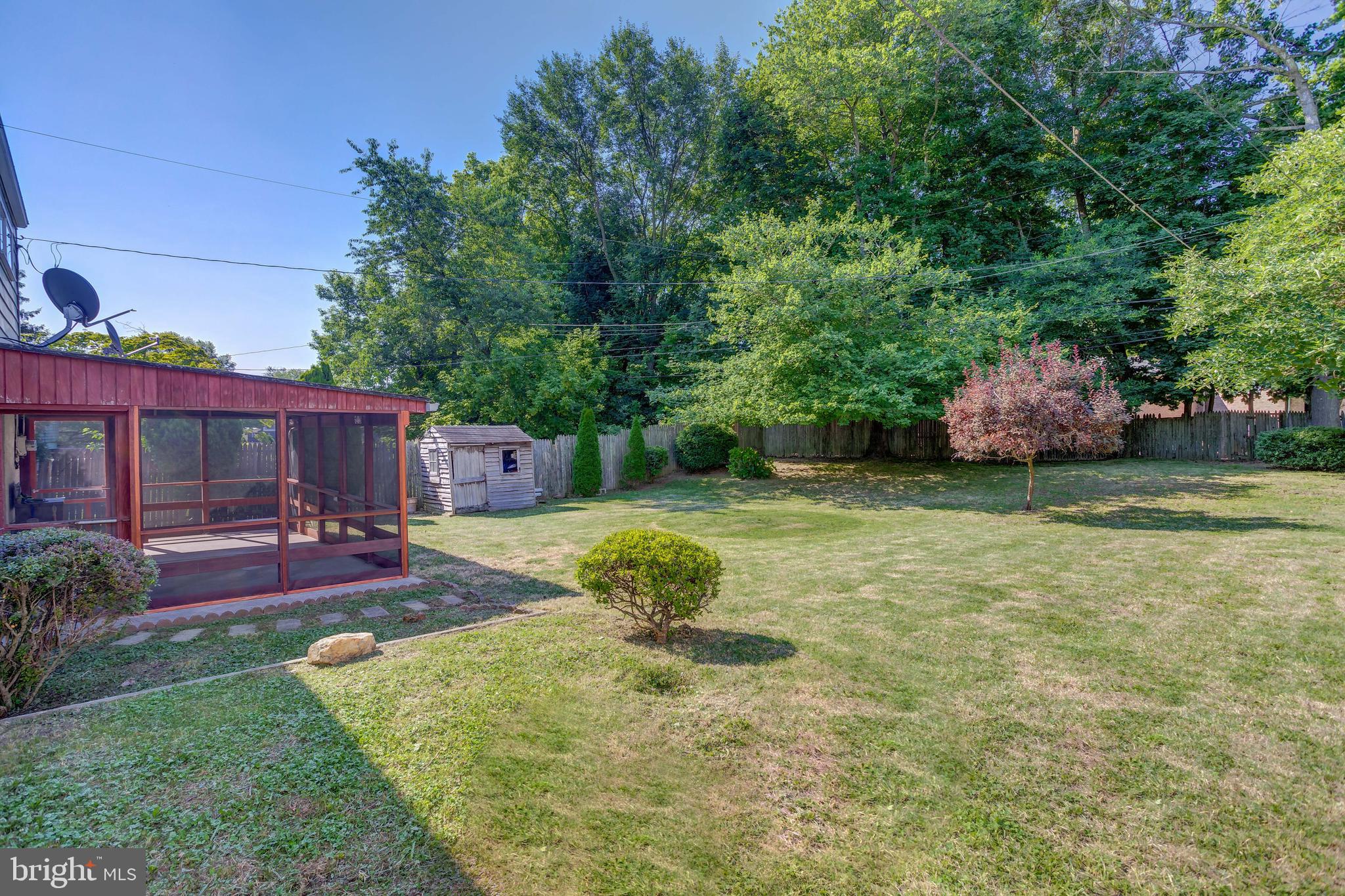 614 Wynnbrook Road Secane, PA 19018 - Photo 4 of 18 Rear level lot