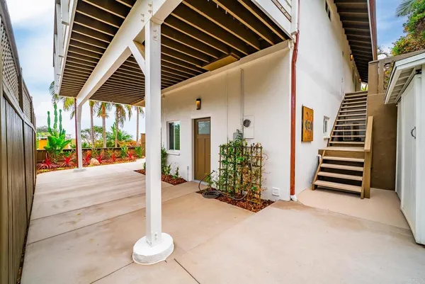 $6,250,000 | 231 5th Street, Encinitas, CA 92024